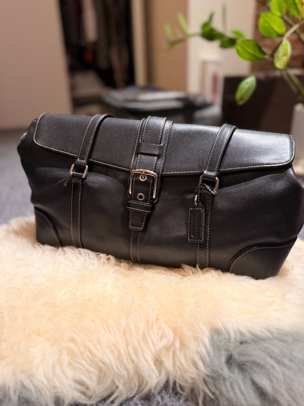 Coach Hampton Satchel (model 9268)